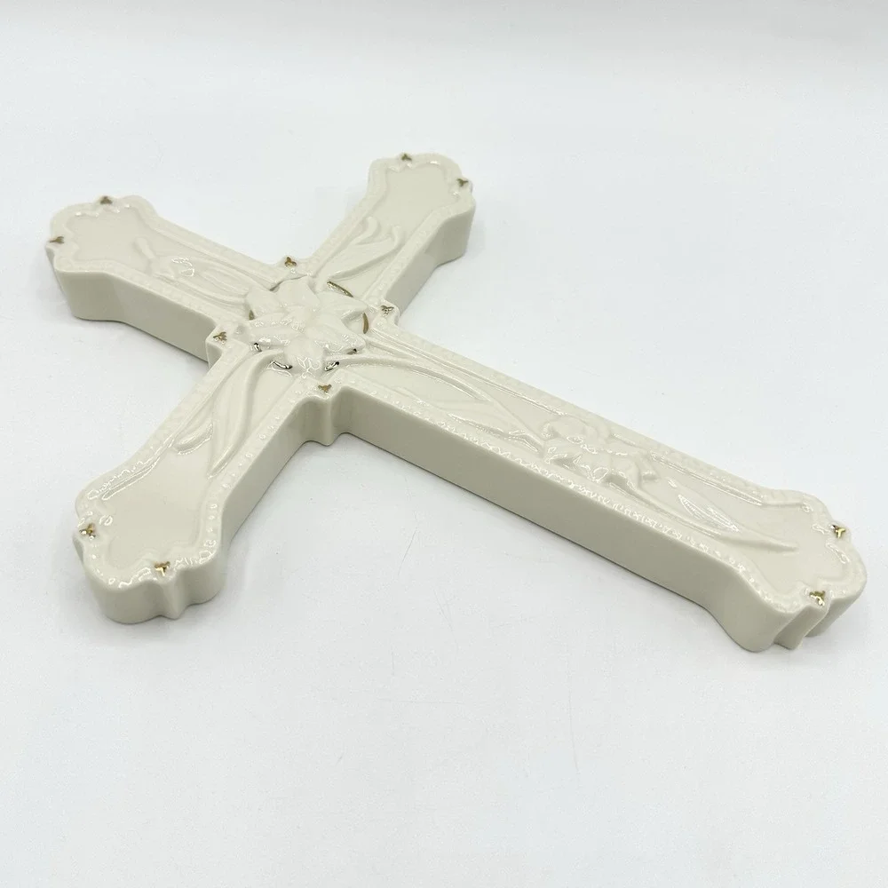 LENOX Lily Cross Wall Hanging Ivory Gold Accents Porcelain